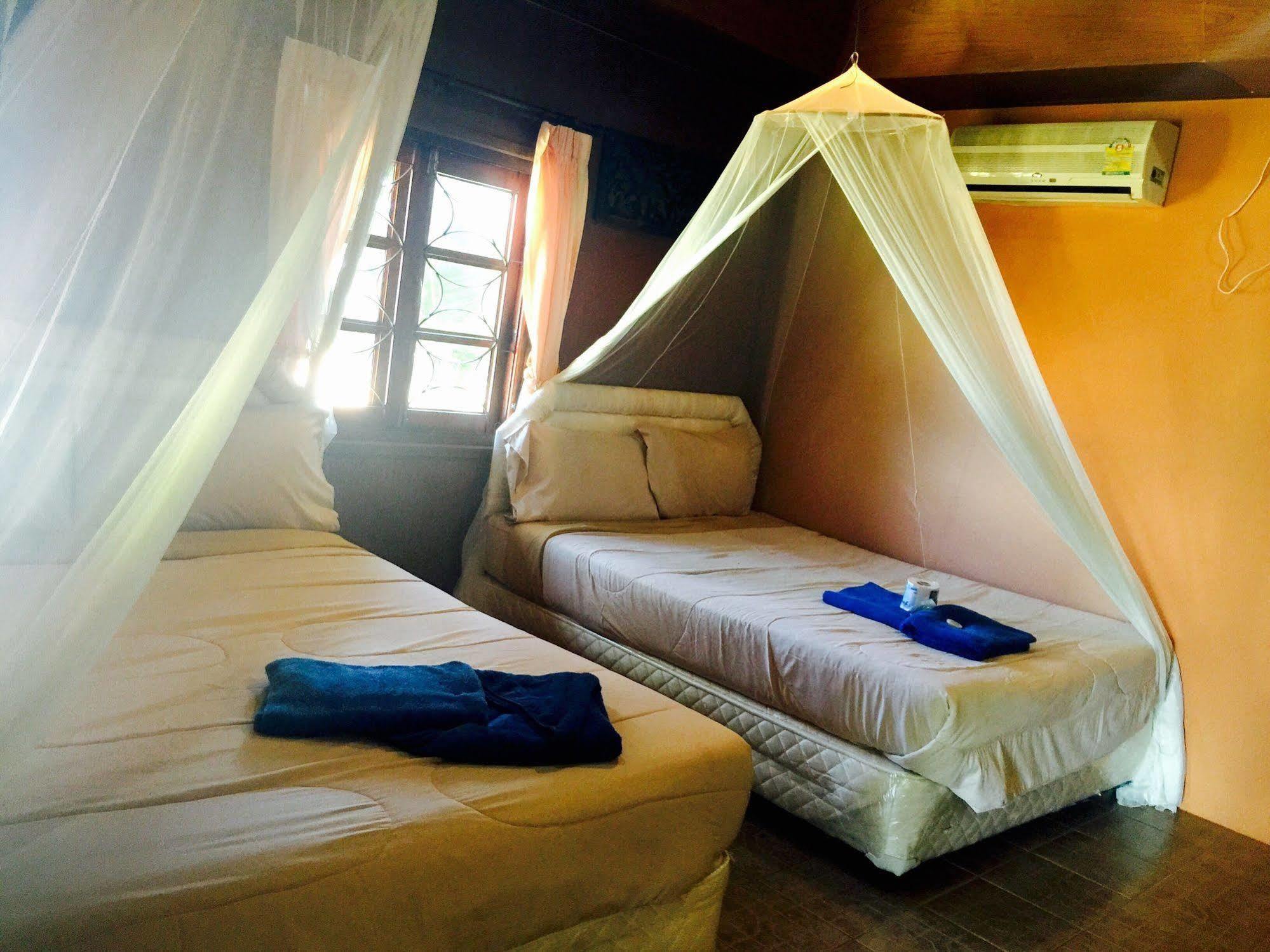 Lucky Resort Haad Yao Exterior foto